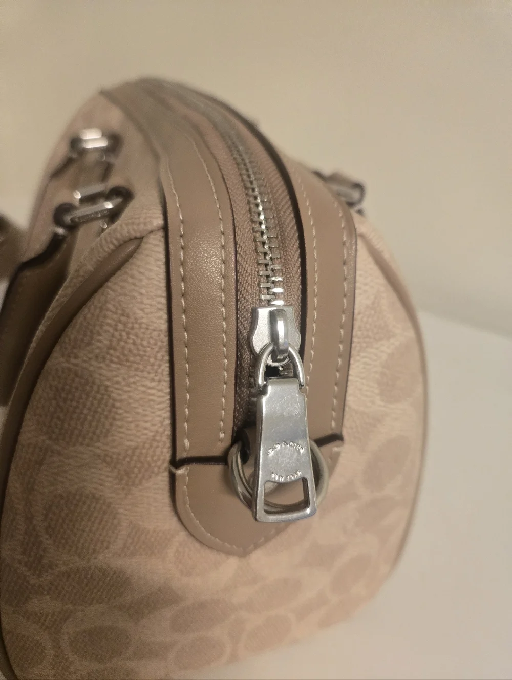 Coach Signature Medium Rowan Satchel Taipe Colorblock - Picture 14 of 16